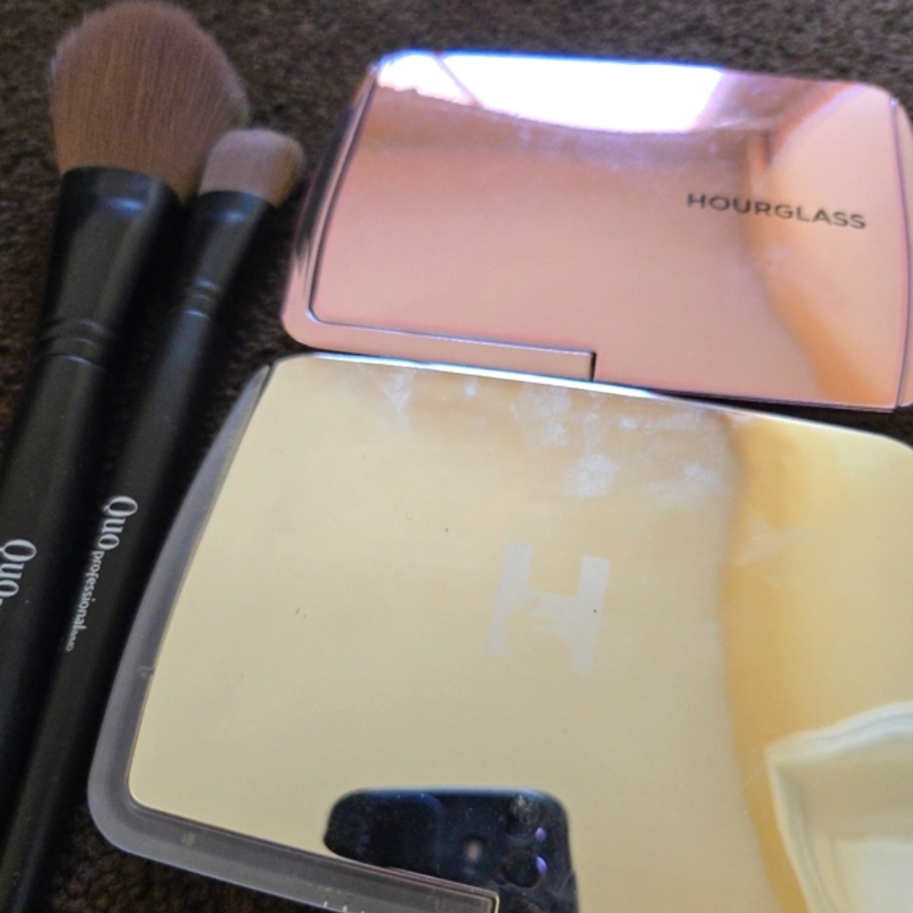 Hourglass Limited edition Ambient palettes